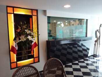 Hotel Dharma