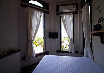 Hotel Suan Sawan Ocean View