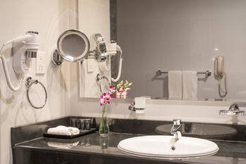 Hotel Hawthorn Suites By Wyndham Abu Dhabi City Centre