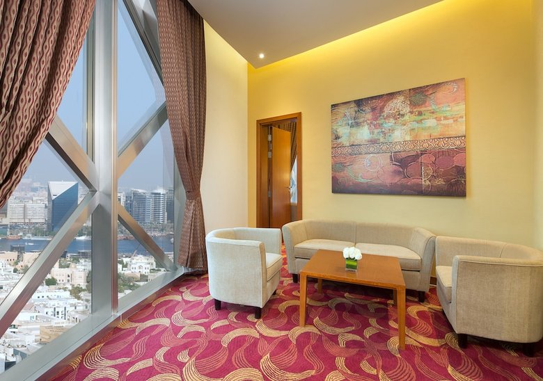 Hotel City Seasons Towers