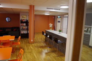 Spoton Hostel & Sportsbar