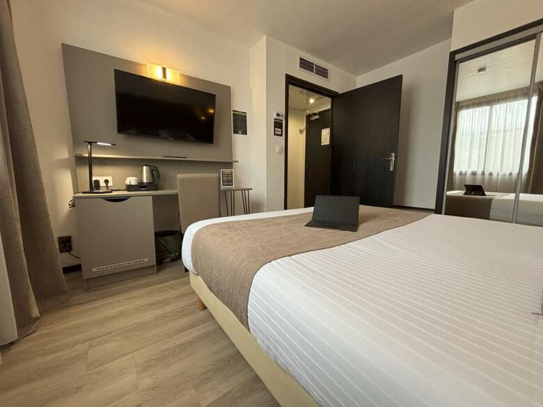 Inter-hotel Le Valois