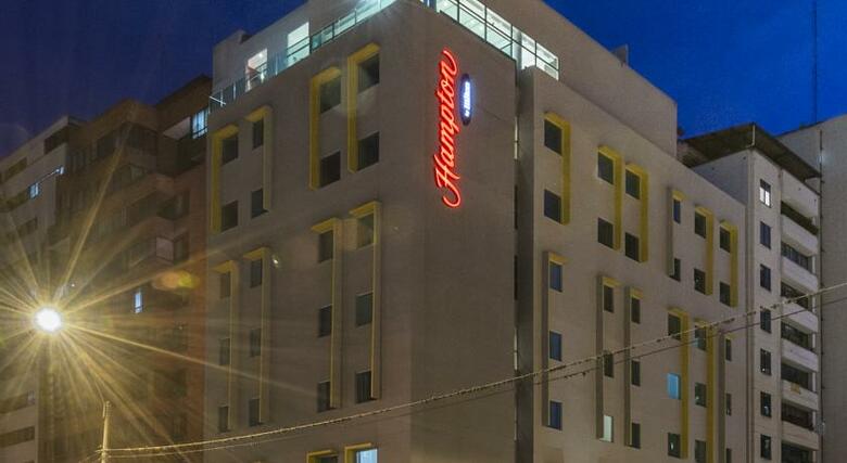 Hotel Hampton By Hilton Bucaramanga