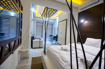Aparthotel Element Suites