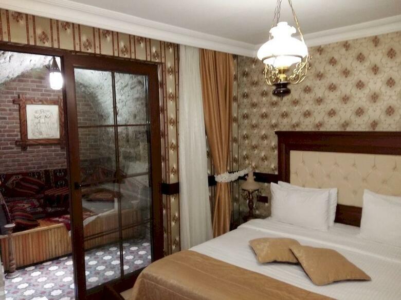 Divalis Hotel
