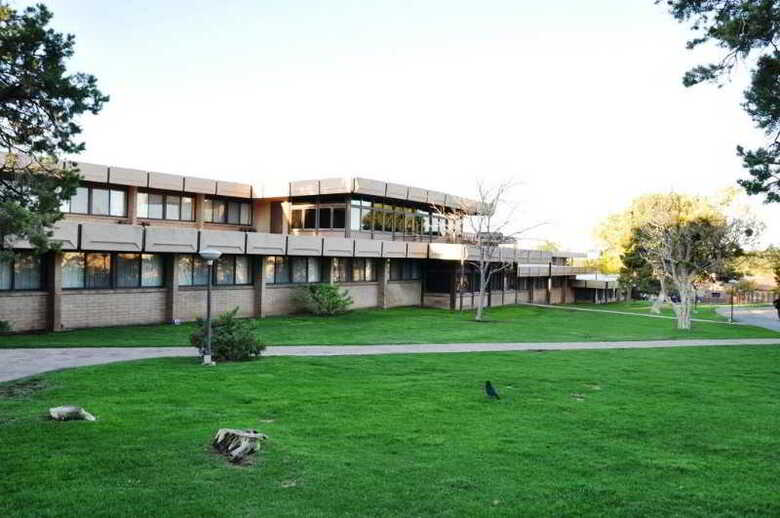 Hotel Thunderbird Lodge