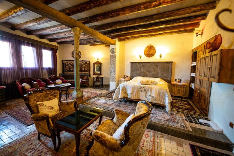 Hostal Sofa Hotel