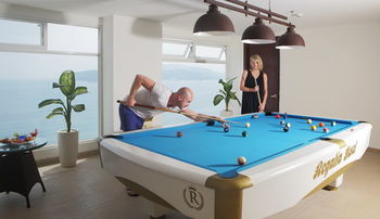 Regalia Hotel