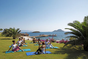 Hotel Sianji Well-being Resort