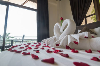 Adore Hotel