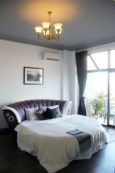 Adore Hotel