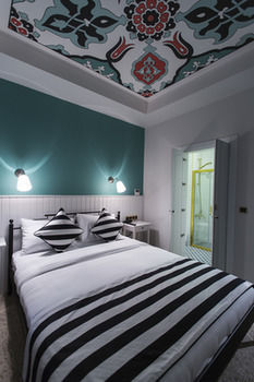 Araf Hotel