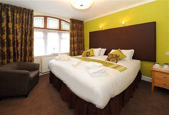 The Crown Hotel