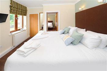 The Crown Hotel