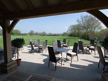 Hotel Frasers At Coldharbour Farm