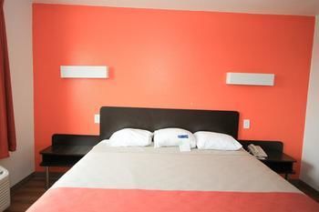 Motel 6 San Antonio Downtown/alamodome