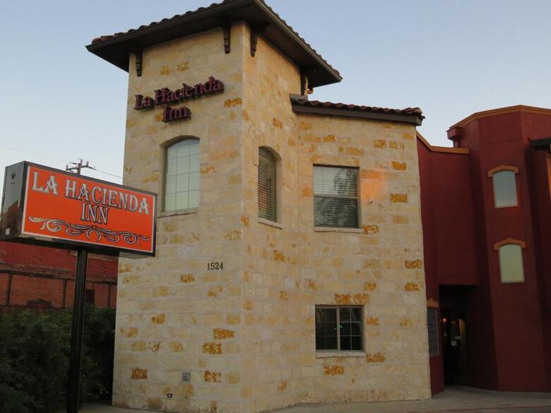 Hotel La Hacienda Alamo Dome / Riverwalk