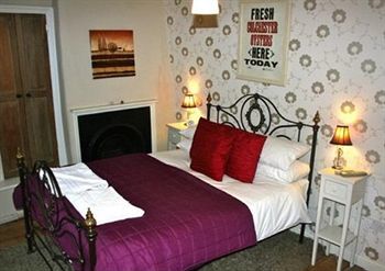 Hostal The White Hart - Inn