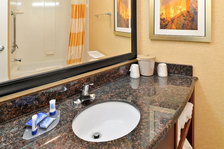 Hotel Fairfield Inn & Suites By Marriott