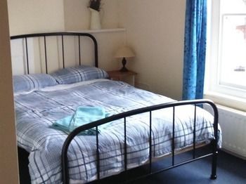 Hostal Sheaf Of Arrows