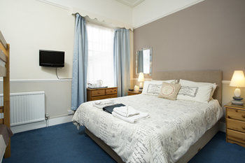 Bed & Breakfast Wayfarer Guest House