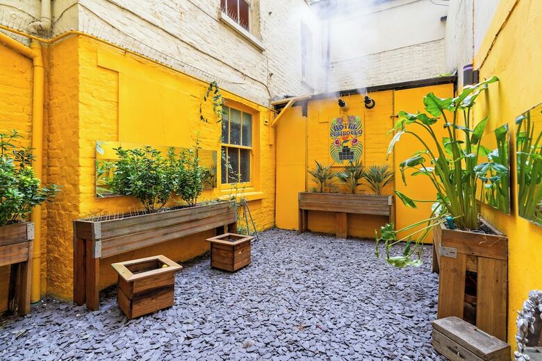 Hotel Pelirocco