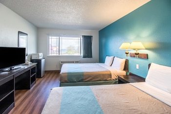 Motel 6 Astoria