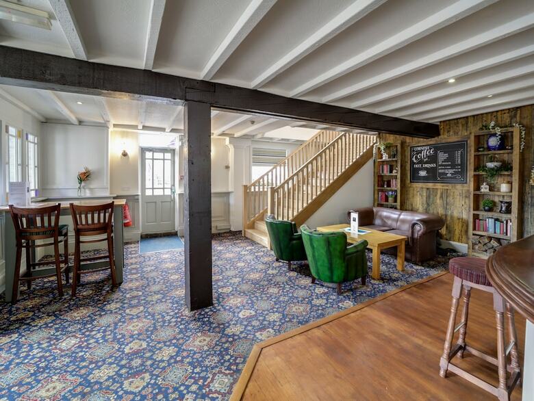 Hostal The Swan Hotel