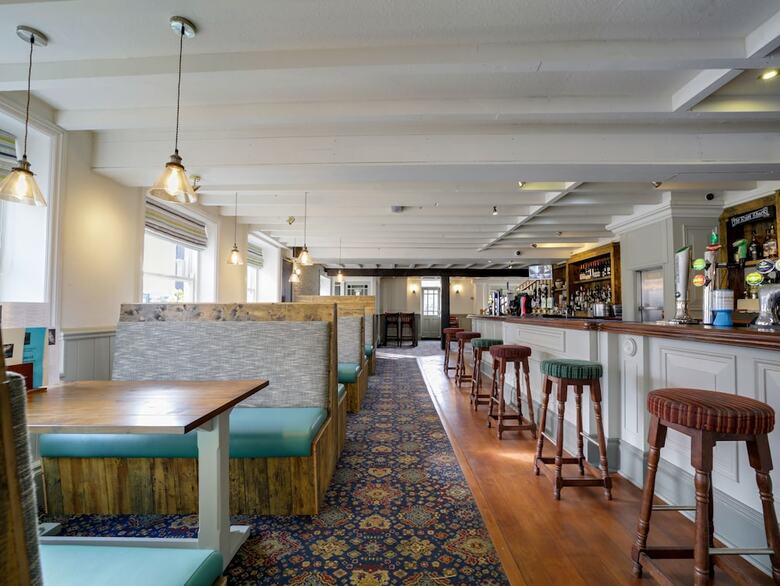 Hostal The Swan Hotel