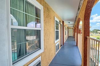Hotel Americas Best Value Inn Austin South
