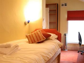 Hotel Ba Ba Guest House