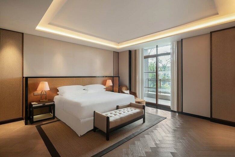 Hotel Four Points By Sheraton Chengdu, Anren