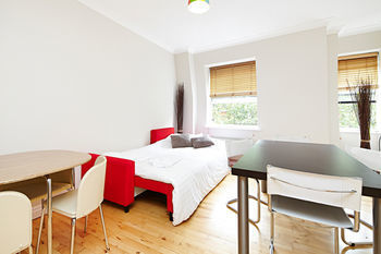 Paula Apartments