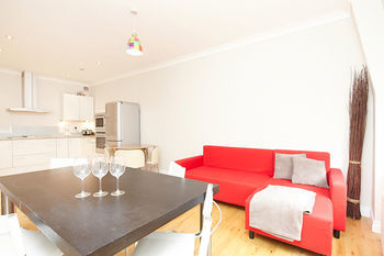 Paula Apartments