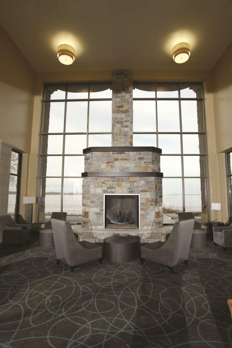 Doubletree By Hilton Hotel Bemidji
