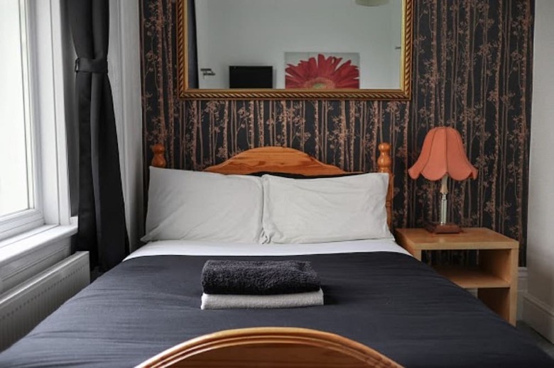 Hotel 261