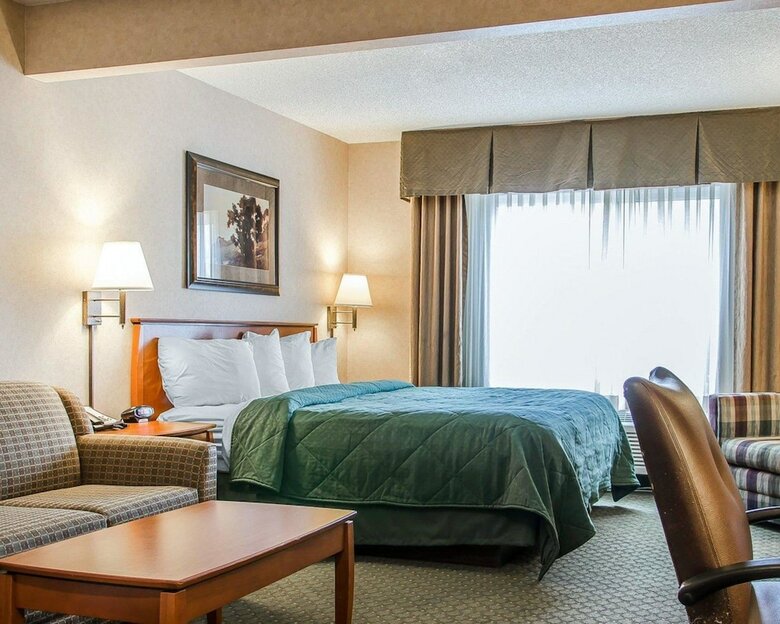 Hotel Quality Inn & Suites