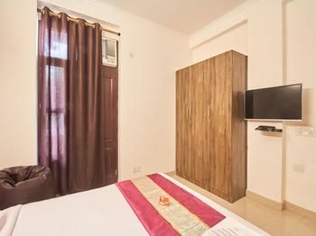 Hotel Oyo Flagship Artemis Hospital