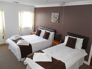 The Cumberland Hotel