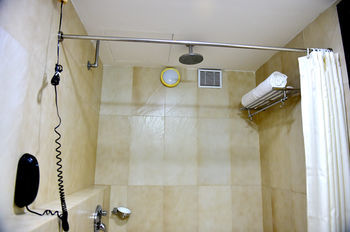 Hotel Oyo Premium Pattom Junction