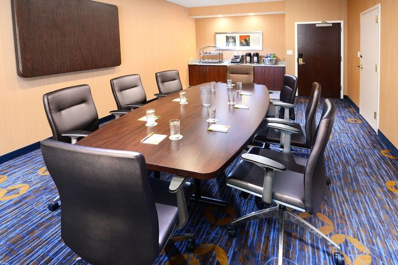 Hotel Courtyard By Marriott Dallas Richardson At Campbell