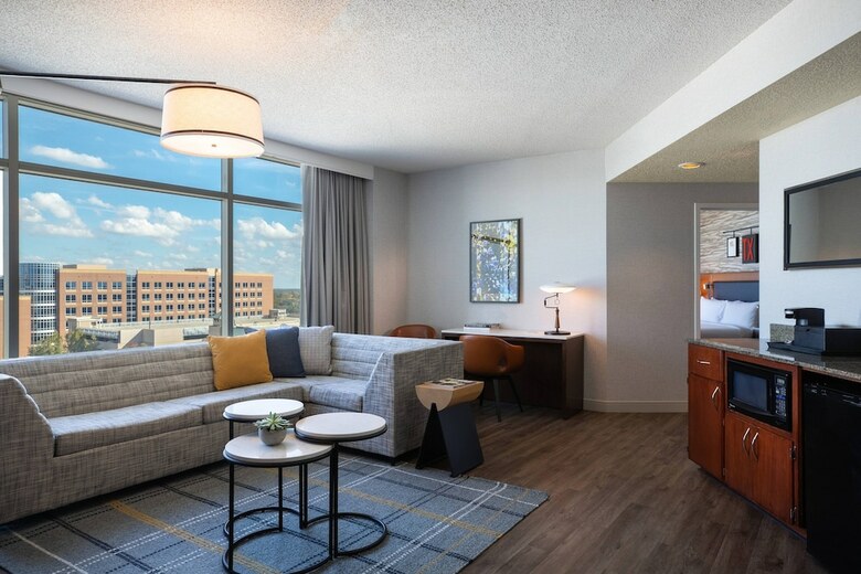 Renaissance Dallas Richardson Hotel