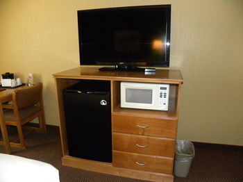 Hotel New Victorian Inn And Suites