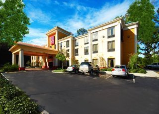 Hotel Comfort Suites
