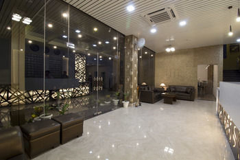 Hotel Oyo Premium Haridwar Bypass Road