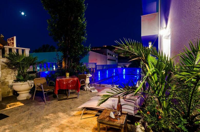 Apartments Aura