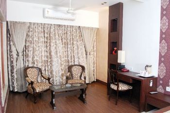 Hotel Rushabh Home