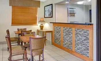 Motel Super 8 College Park Wash Dc Area