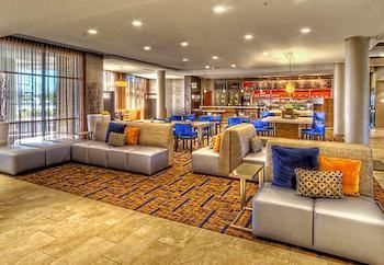 Hotel Courtyard San Marcos