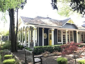 Bed & Breakfast Brannan Cottage Inn